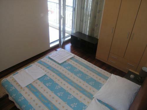 Apartments Mare