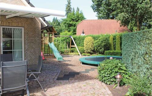 Six-bedroom Holiday Home In Lunteren