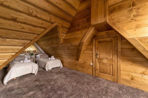 Hostal Karcma Hajnos Pokoje