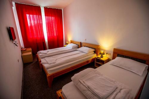 Hostal Pensiune Perla