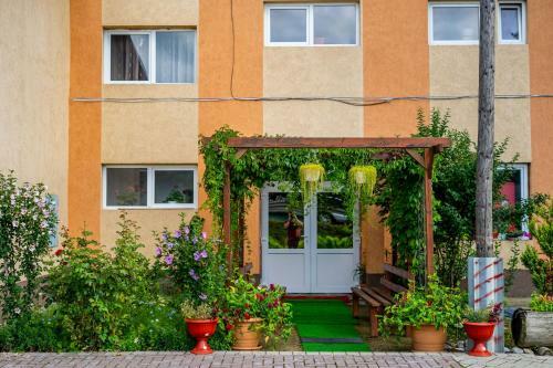 Hostal Pensiune Perla