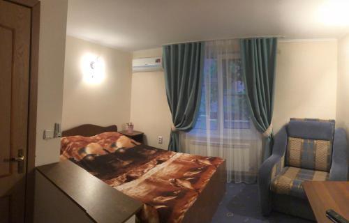 Hostal Guest House On Oktyabrskaya 93