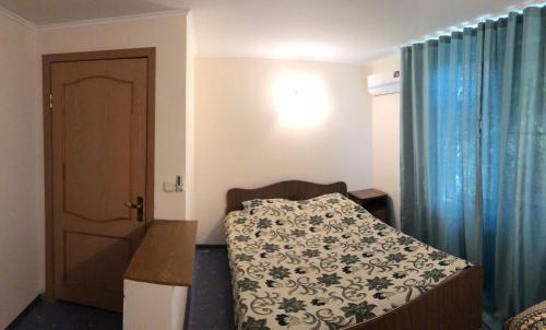 Hostal Guest House On Oktyabrskaya 93