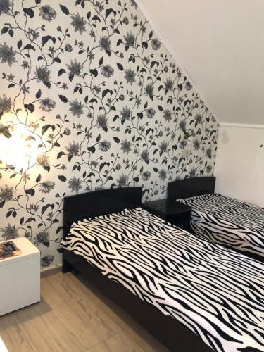 Hostal Guest House On Oktyabrskaya 93