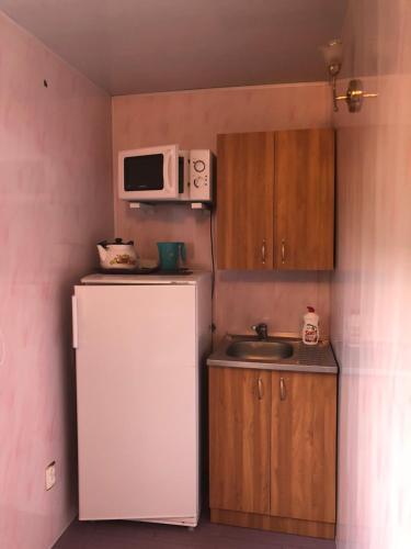 Hostal Guest House On Oktyabrskaya 93