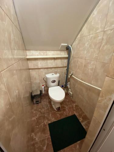 Hostal Guest House On Oktyabrskaya 93