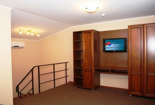 Motel A-108