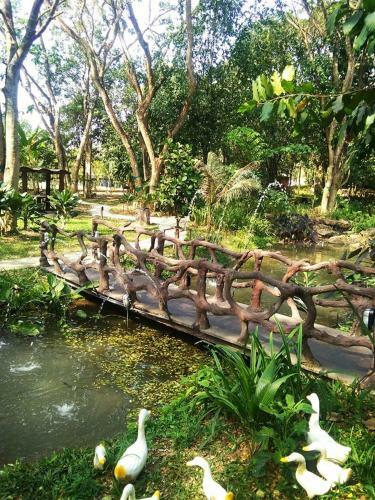 Hotel Alongkorn Farm And Resort