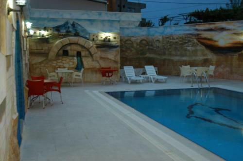 Arsames Hotel