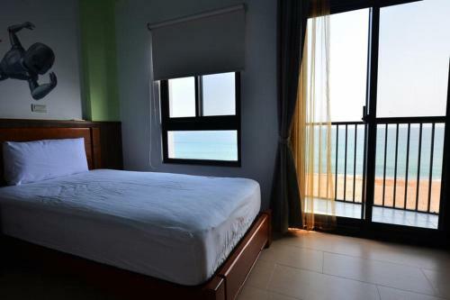 Hostal Enjoy Summer