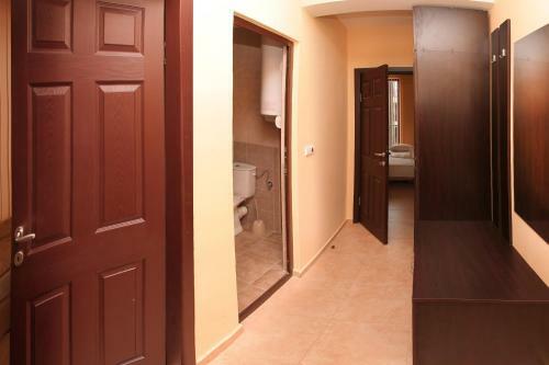 Aparthotel Gallery Suites
