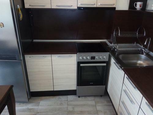 Hostal Asparuhov Guest Rooms And Apartments
