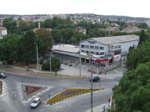 Hostal Asparuhov Guest Rooms And Apartments