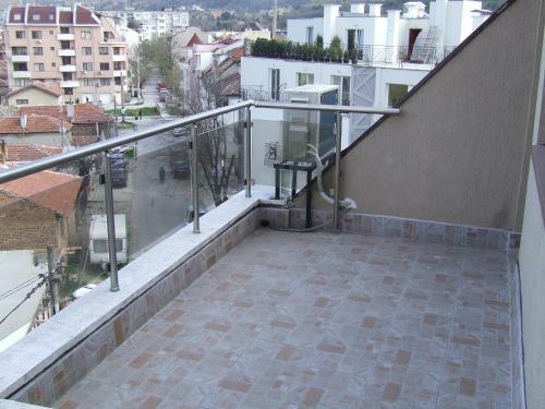 Hostal Asparuhov Guest Rooms And Apartments