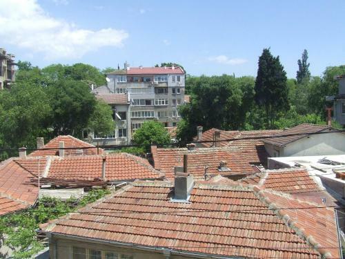 Hostal Asparuhov Guest Rooms And Apartments