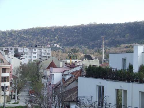 Hostal Asparuhov Guest Rooms And Apartments
