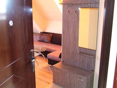 Hostal Asparuhov Guest Rooms And Apartments