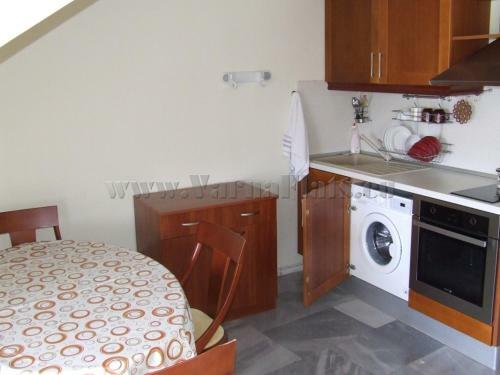 Hostal Asparuhov Guest Rooms And Apartments