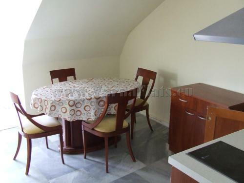 Hostal Asparuhov Guest Rooms And Apartments