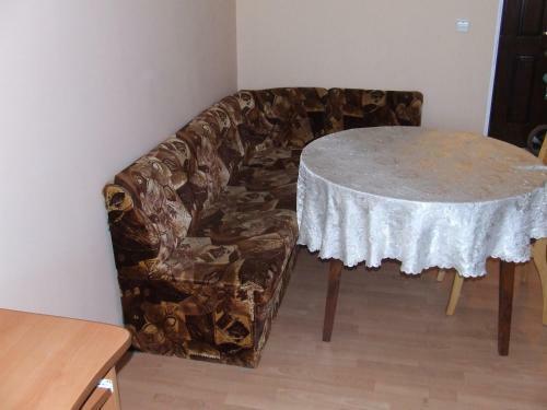 Hostal Asparuhov Guest Rooms And Apartments
