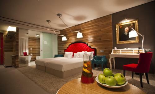 Graffit Gallery Design Hotel