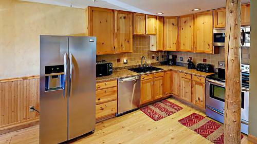 6740 Ryan Gulch Road #cr-1260 Townhouse