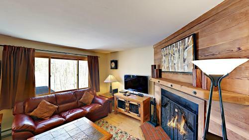 6740 Ryan Gulch Road #cr-1260 Townhouse