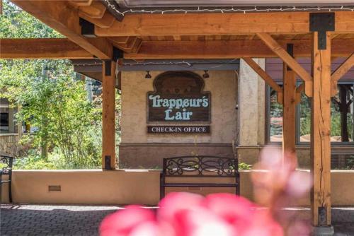2208 Timberline Lodge, Trappeur's Crossing