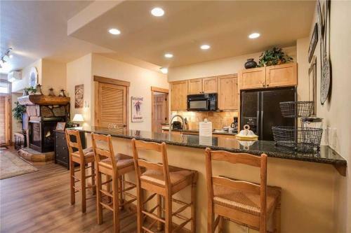 3204 Champagne Lodge, Trappeur's Crossing