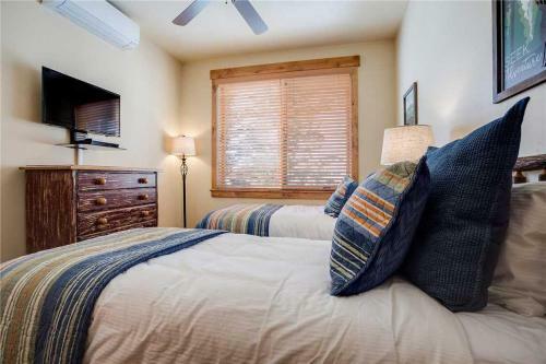 3204 Champagne Lodge, Trappeur's Crossing
