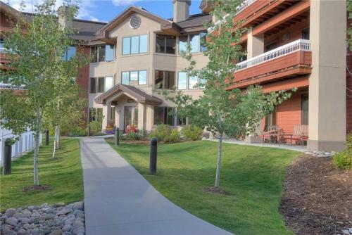 4203 Aspen Lodge, Trappeur's Crossing