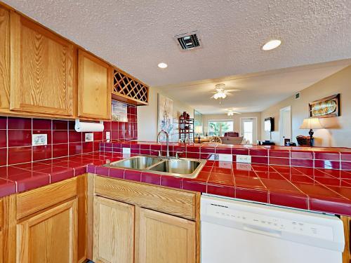 Apartamento 4400 Gulf Blvd Condo Unit 308