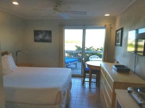 White Sands Motel