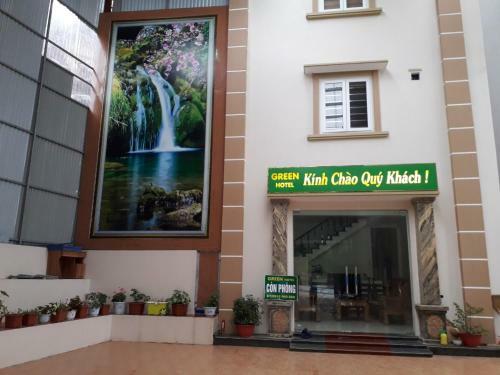 Green Hotel