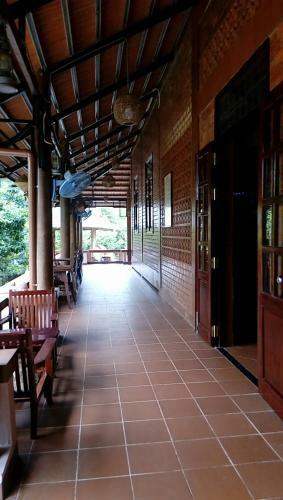 Ut Thuy Homestay