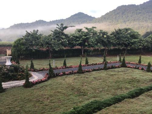 Bed & Breakfast Baan Klangkhao Mountain View At Khaoyai