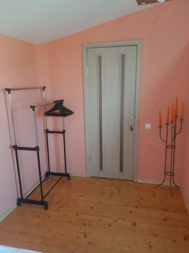 Hostal Crystal Guest House
