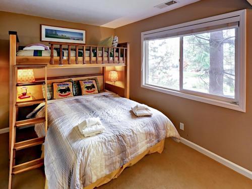 474 Capri Dr Home