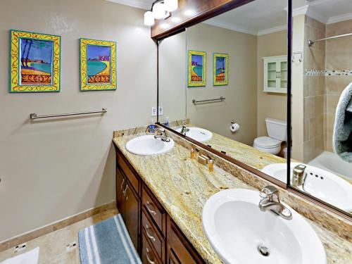 474 Capri Dr Home