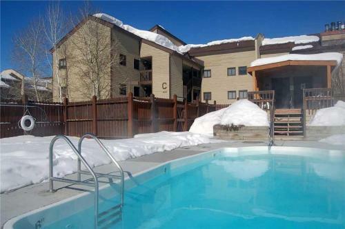 Shadow Run Condominiums - Shb21