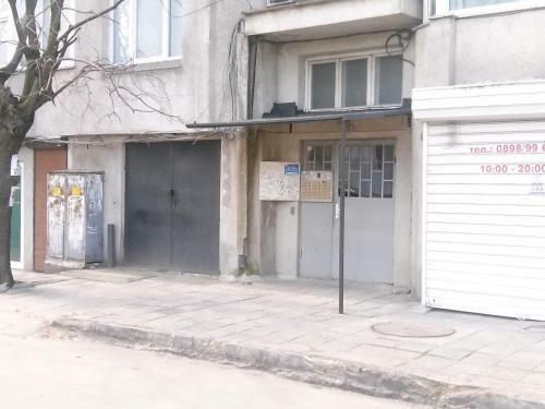 Central Apartment