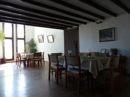 Hostal Guest House Delphini