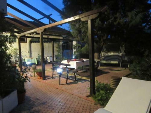 Hostal Guest House Delphini