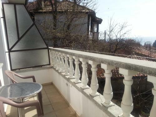 Hostal Guest House Emi