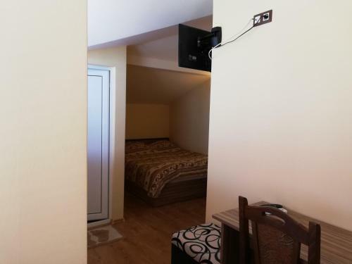 Hostal Guest House Emi