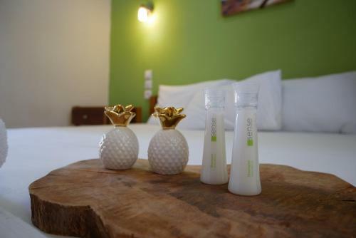 Hostal Poseidon Rooms