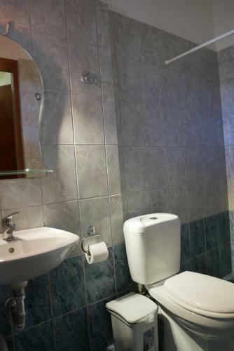 Hostal Poseidon Rooms