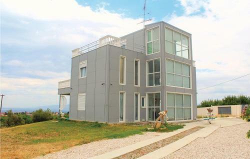 Four-bedroom Holiday Home In Ancient Sikyona