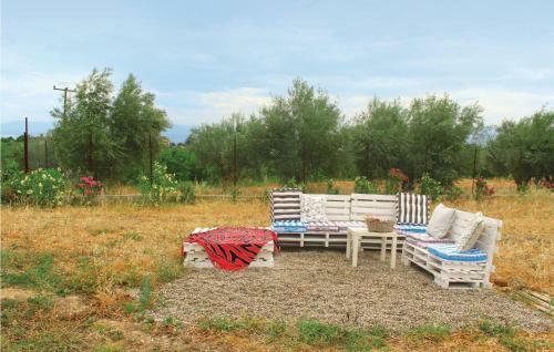 Four-bedroom Holiday Home In Ancient Sikyona