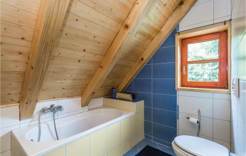 Two-bedroom Holiday Home In Licki Osik